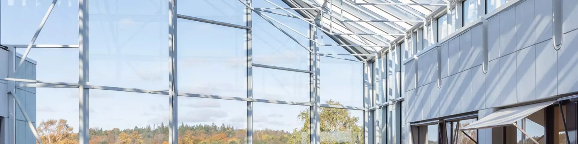 SAINT-GOBAIN LANZA ORAÉ®, el primer vidrio con baja huella de carbono del mundo