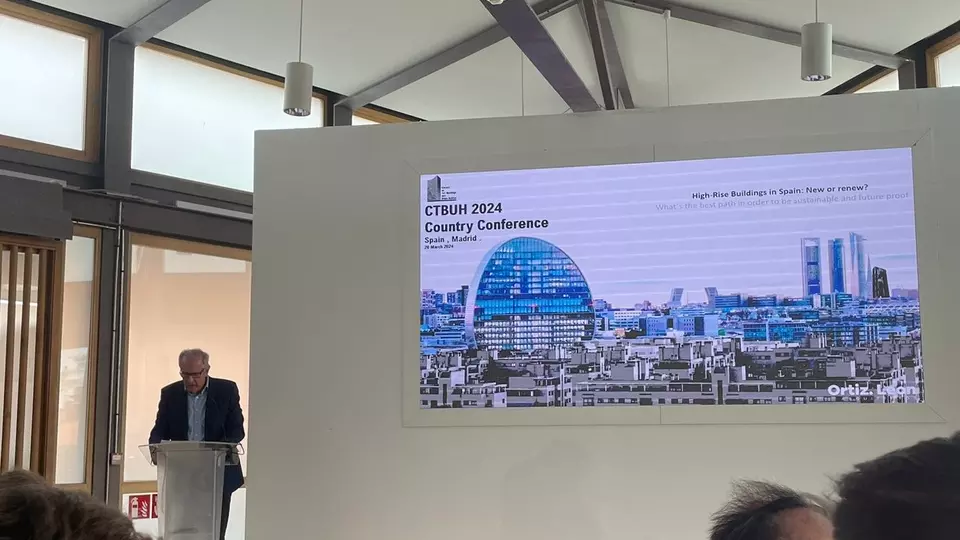 EL FUTURO EN VERTICAL: SAINT-GOBAIN PARTICIPA EN EL EVENTO “NEW OR RENEW” ORGANIZADO POR EL CONSEJO DE EDIFICIOS ALTOS Y HÁBITAT URBANO (CTBUH)